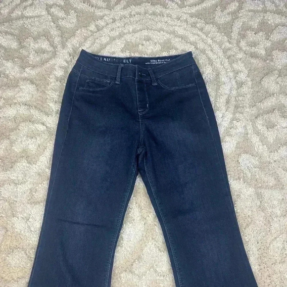 Laurie Felt Pull On Jeans Women's PXS Black Mid-Rise Silky Boot Cut Dark Wash - Picture 3 of 9